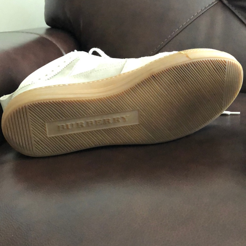 100% Authentic Burberry Sneakers! - Picture 4 of 8